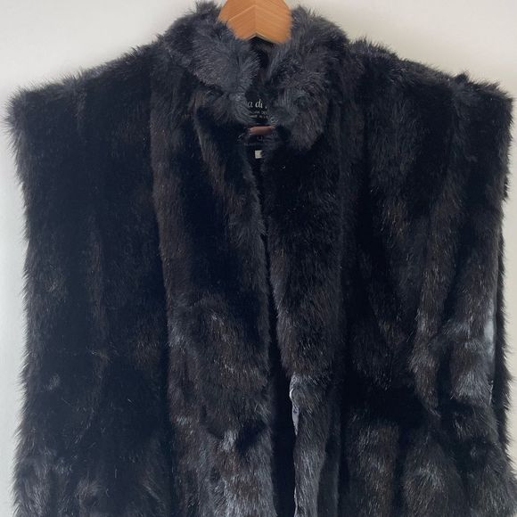 DILVA DI ROMA Faux Fur Vest Size Medium Large Italian Design Made in USA Black - Picture 3 of 11